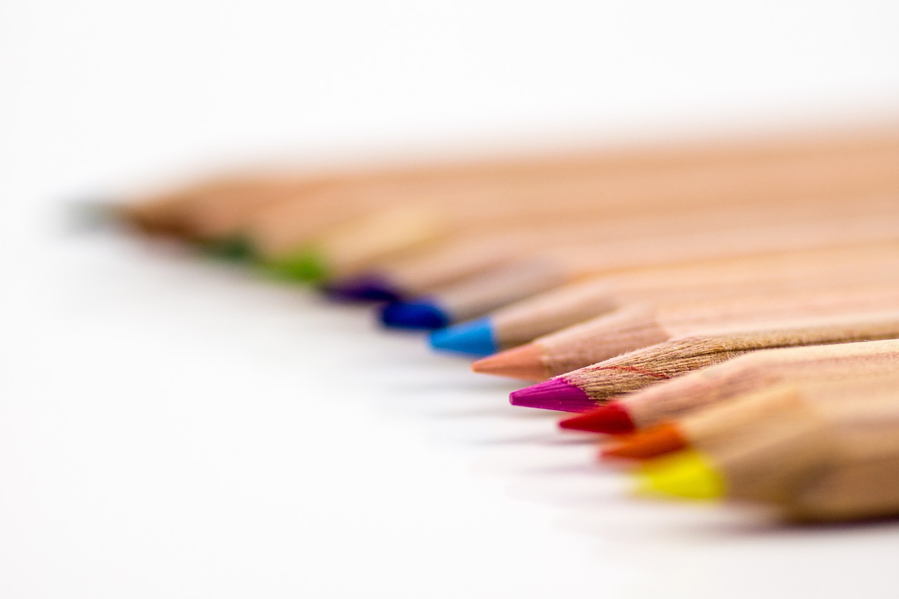 Apprenez aux élèves à exprimer leur créativité à travers le dessin